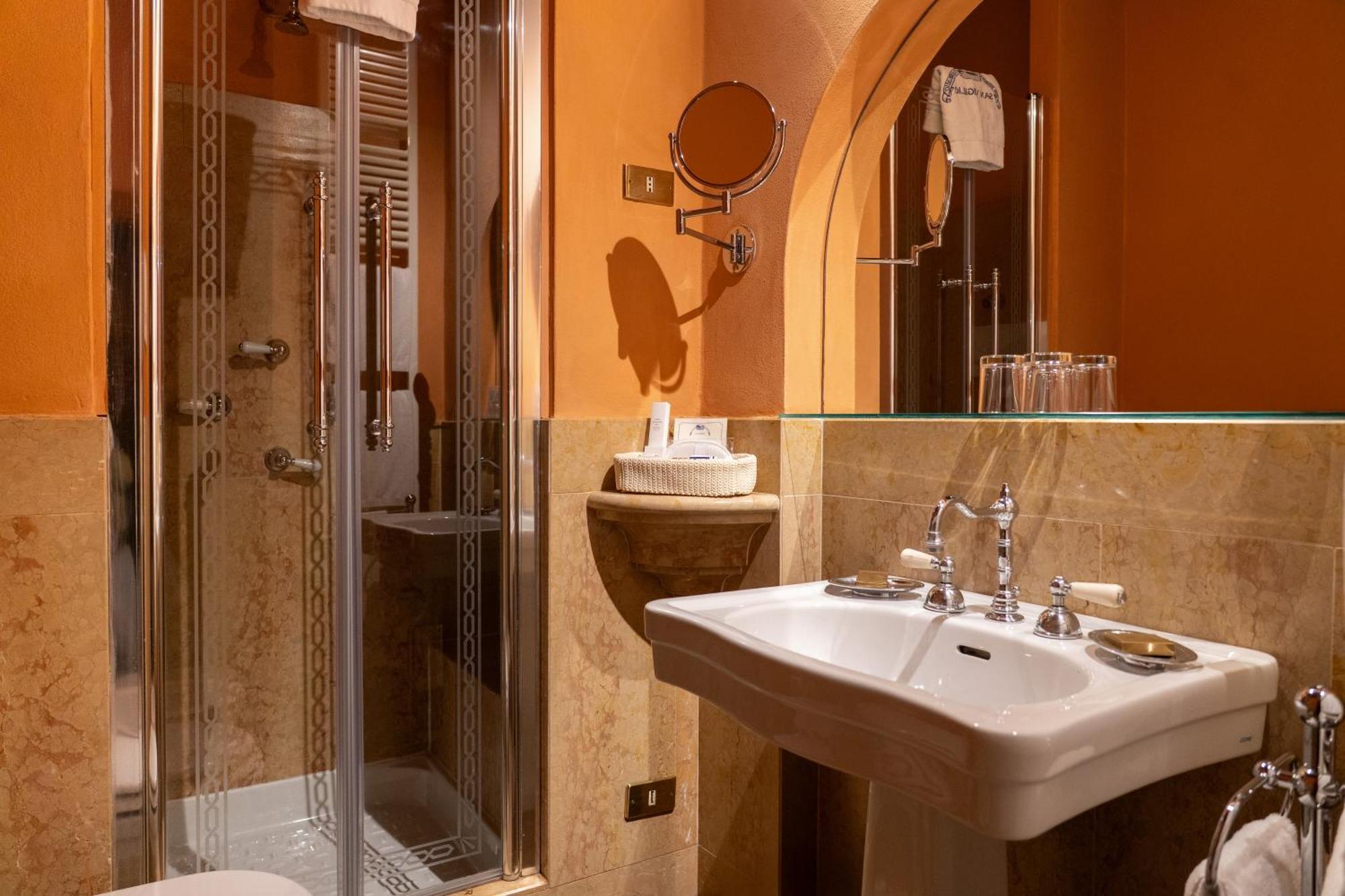 Hotel San Vigilio Garda (Verona)
